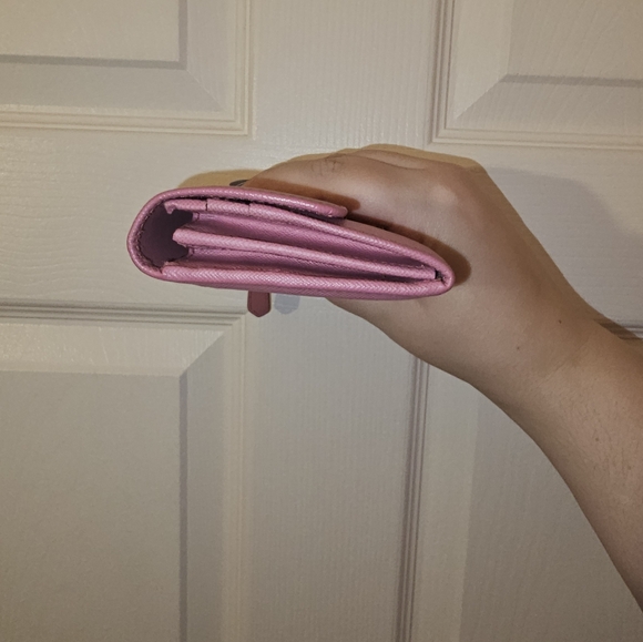 Prada Pink Wallet with Fun Snap Closure - Picture 4 of 9